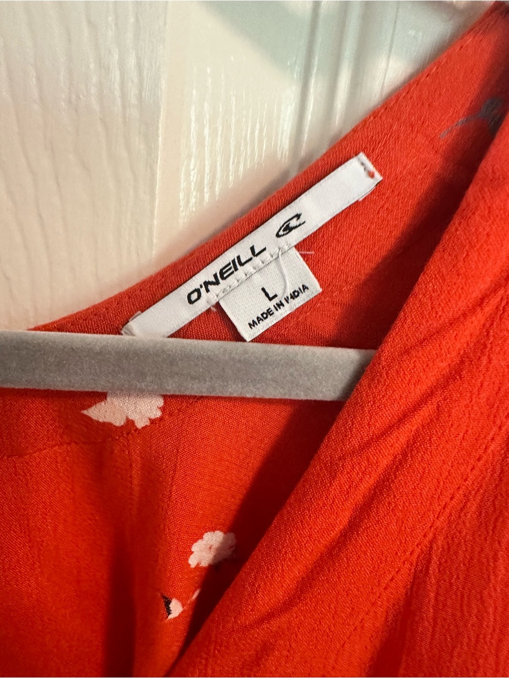 O’Neill 2 PC Floral set. Top - size L. Skirt - size M - Picture 3 of 12